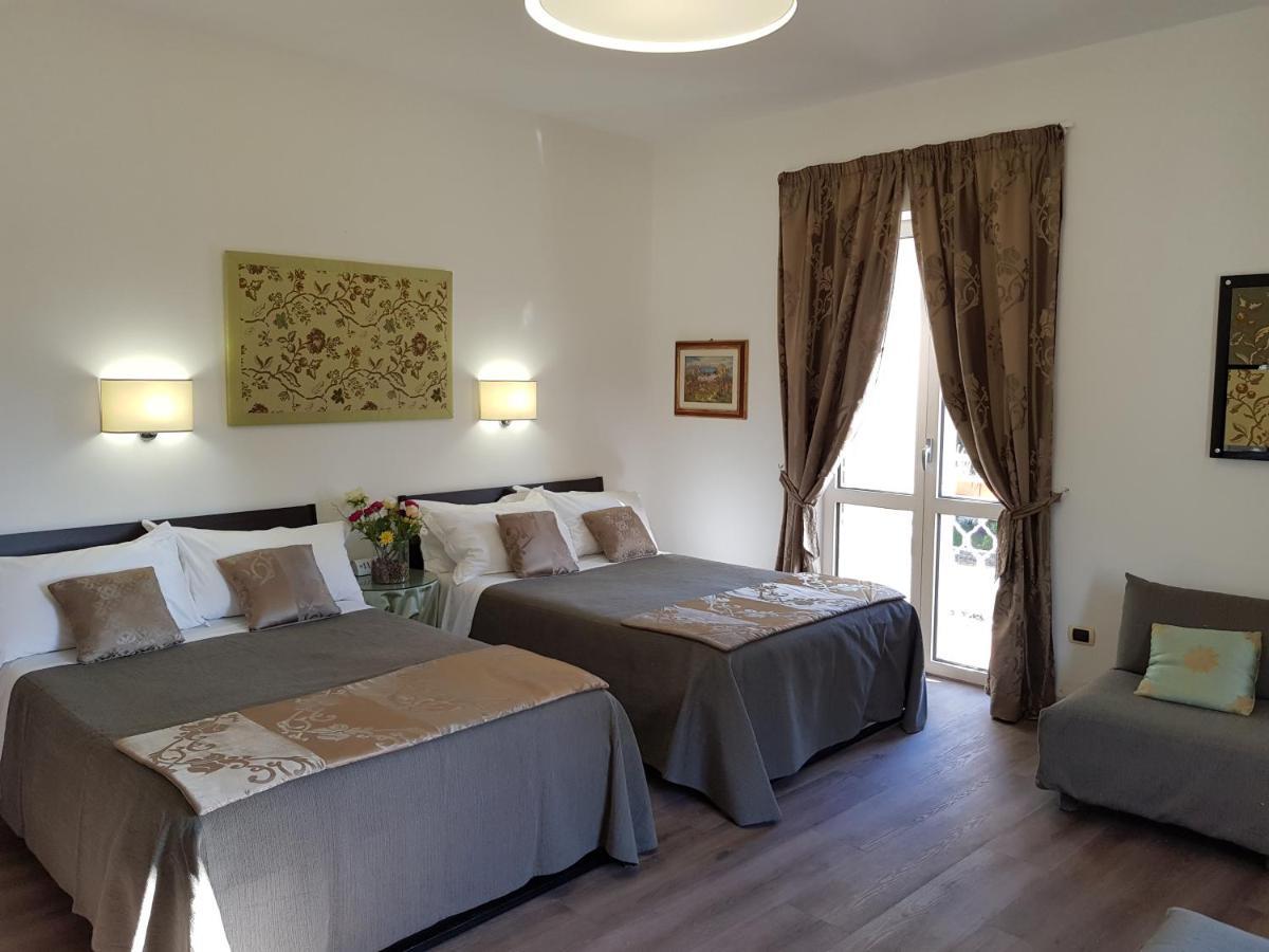 L'Insolita Reggia 카세르타 외부 사진