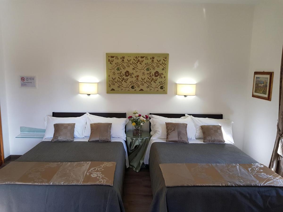 L'Insolita Reggia 카세르타 외부 사진