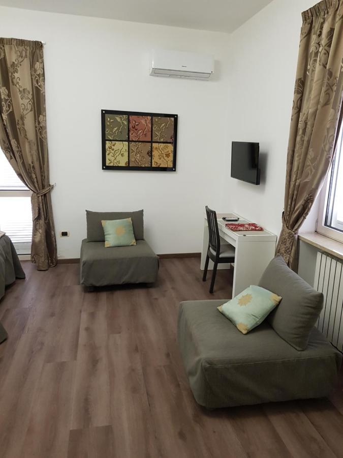 L'Insolita Reggia 카세르타 외부 사진